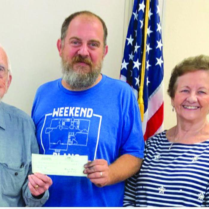 La Grange Senior Citizens Make Donation to Habitat