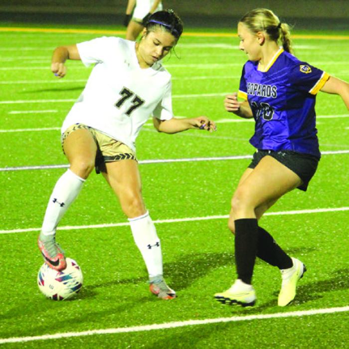 Giddings Sweeps La Grange in District Soccer Opener