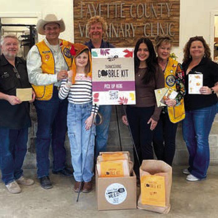 LG Lions Club, Leos Support Gobble Kits