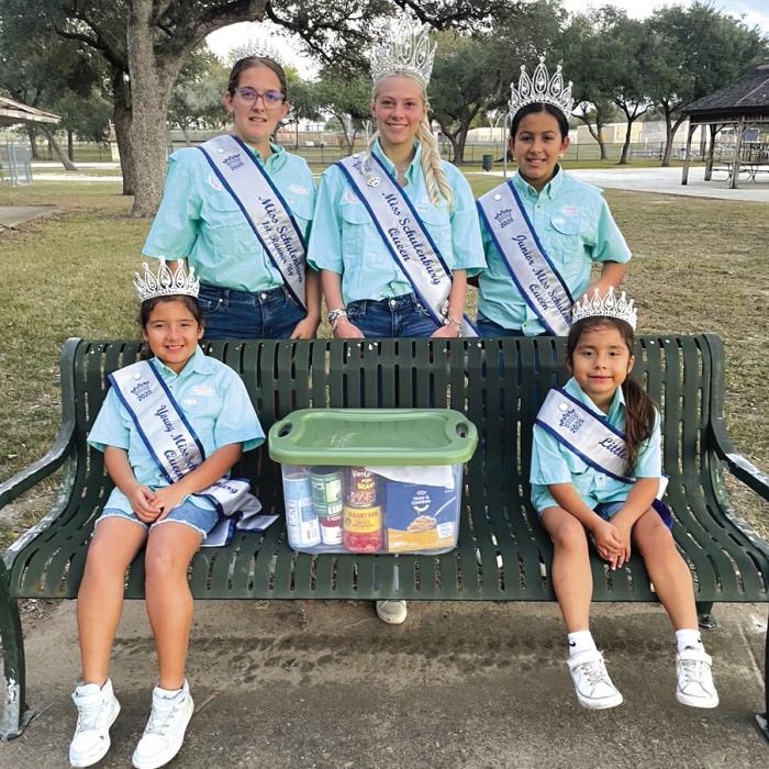 Miss Schulenburg Court Donates to Crisis Center