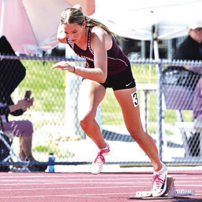 Flatonia’s Summer Sodek was third in the 400 meters at the area meet. Photo by Stephanie Steinhauser