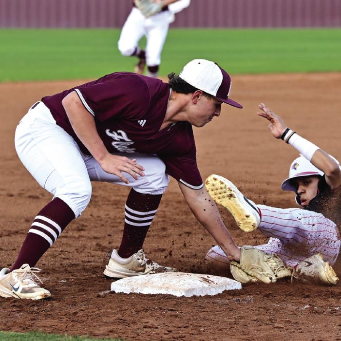 Flatonia’s Diego Ramirez gets the tag down on a St. Paul base runner last week. Photo by Stephanie Steinhauser