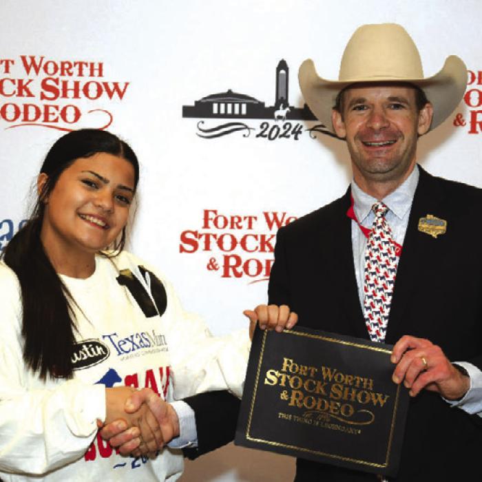 LG’s Henderson Catches Calf at Fort Worth