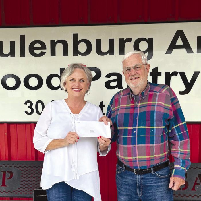 Holy Smokers Donate to Food Pantry