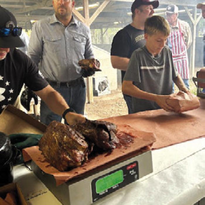 Holy Cross Picnic Held Sunday
