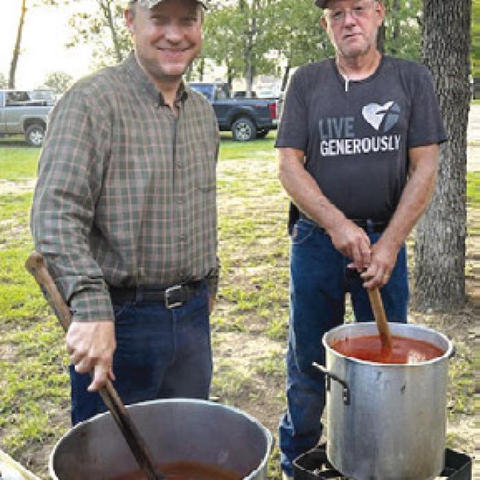 Holy Cross Picnic Held Sunday