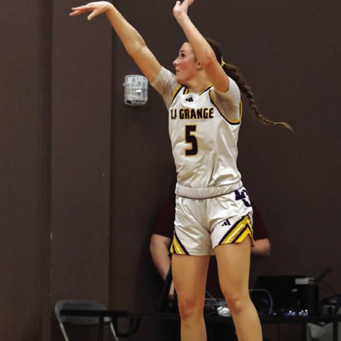 Campbell Cooper scored a team high 31 points to lead the Lady Leps to an Area Title Thursday. Photo by Gabby Castillo