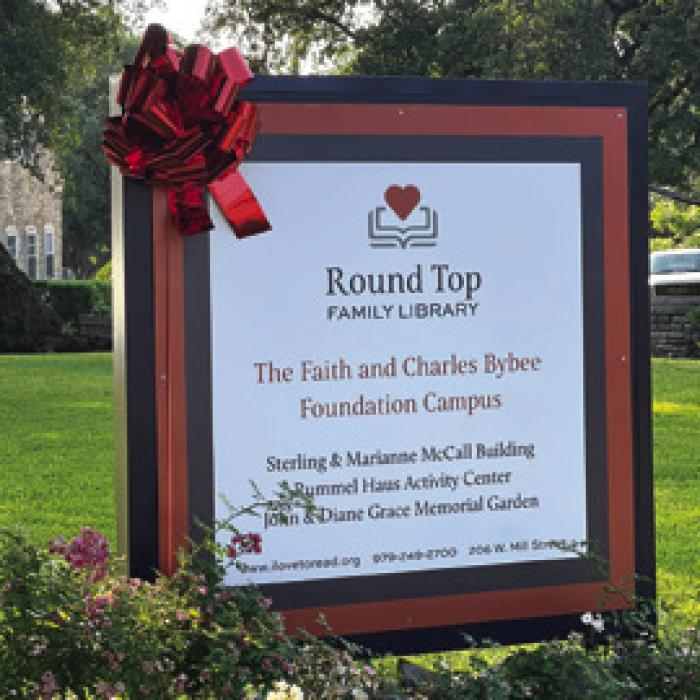 ound Top Family Library Hosts Big Turnout at Celebration Announcing Naming of Campus