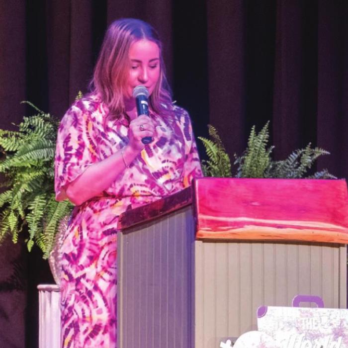 Academic Banquet Honors Top La Grange Seniors and Their Favorite Teachers