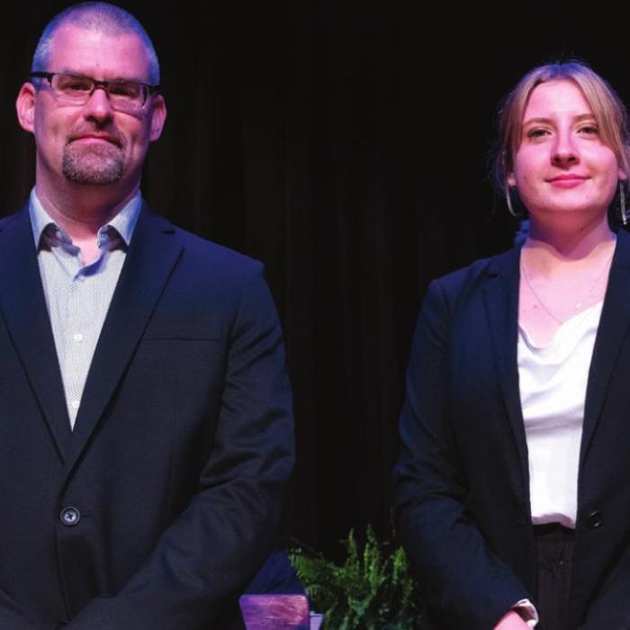 Academic Banquet Honors Top La Grange Seniors and Their Favorite Teachers