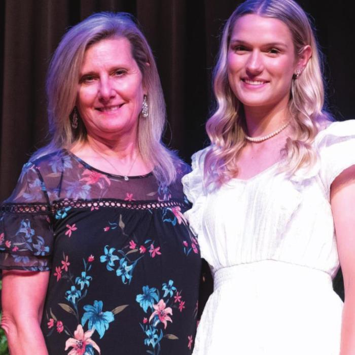 Academic Banquet Honors Top La Grange Seniors and Their Favorite Teachers