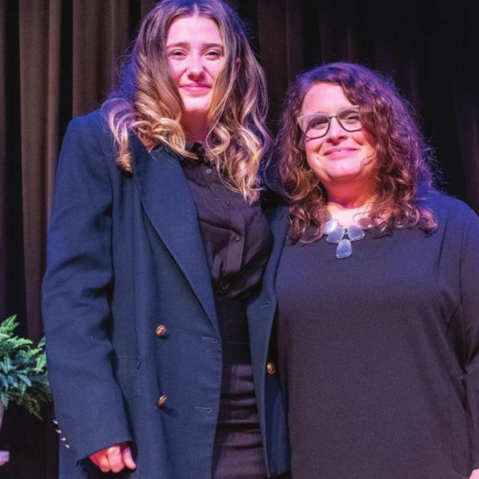 Academic Banquet Honors Top La Grange Seniors and Their Favorite Teachers