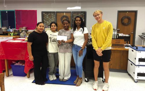 Chamber Donates to Leo Club