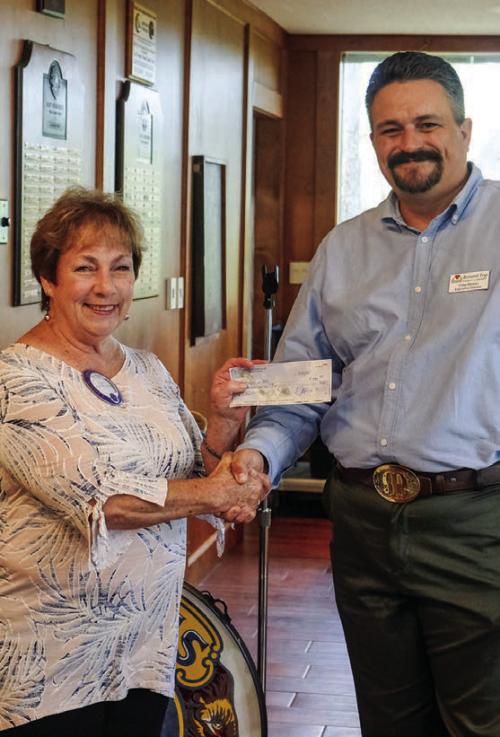 Lions Donate to CASA