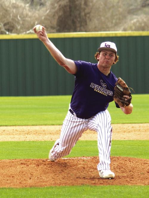 La Grange’s Oliver Gunn pitching against New Waverly last week. Photos by Jeff Wick