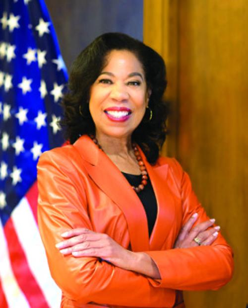 Legendary Local Longhorn To Speak at UT Exes Event