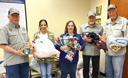 Vietnam Veterans Donate to VA Clinic