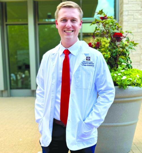 Becka Receives White Coat at Ceremony