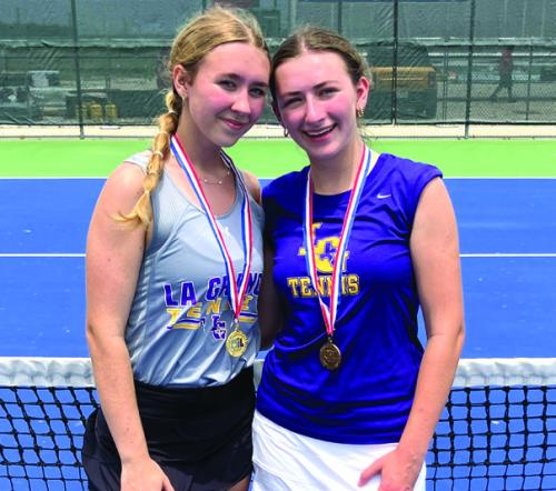 Hannah Garrison (Left)- JV Girls Singles District Champ; Kynzee Swafford (Right)- JV Girls Singles 3rd place.