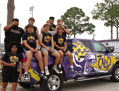 Leopards Win Linemen Challenge, Rewarded With Pan of Twinkies	