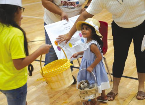 Parents as Teachers Hosts Memorable Easter Party Group Connection at Weimar Elementary