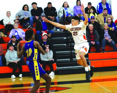 Shorthorns Beat Weimar by Six