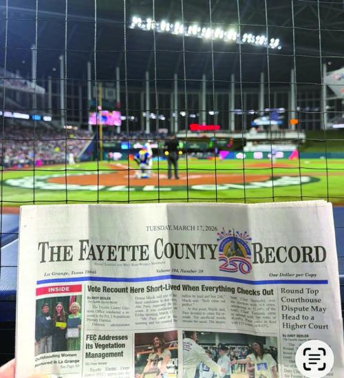Record Goes to WBC Title Game in Miami