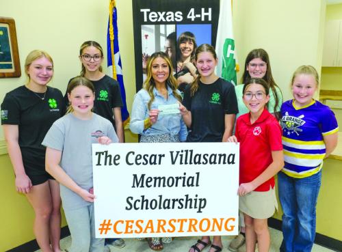 LG 4-H Donates to Villasana Scholarship