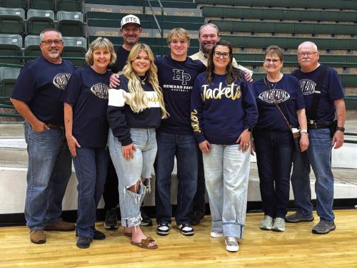 Goehring Signs to Play College Football