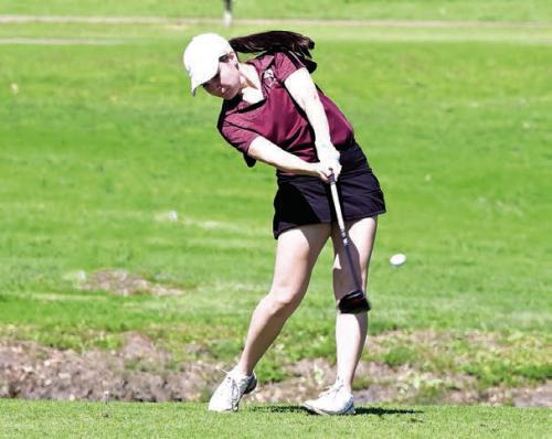 Schulenburg, Flatonia Golfers Shine at Their District Meet
