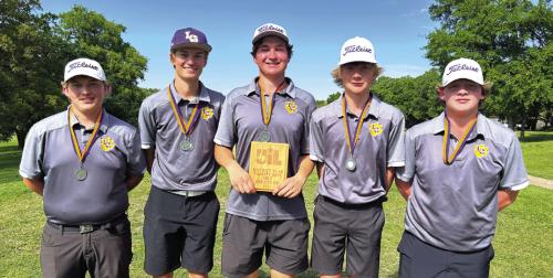 La Grange Golfers Headed to Regionals