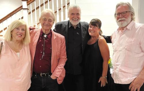 World renowned guitarist Beppe Gambetta joined by fans from left: Cindy Stephens, acclaimed pianist Ezra Charles, Beppe, Sue Patterson and Jerry Herring.