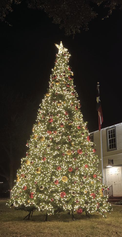 The Town of Round Top will hold a Christmas tree lighting ceremony on Friday, Nov. 28, at 6:30 p.m.