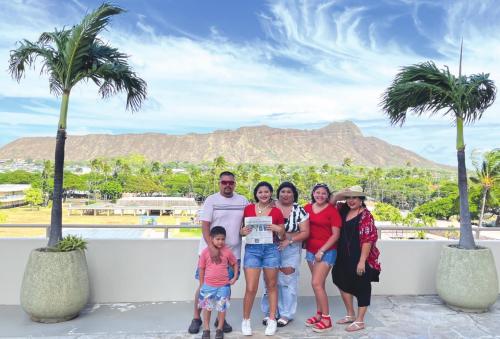 Record Travels to Honolulu, Hawaii