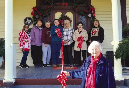 Faison House Decked Out For Christmas