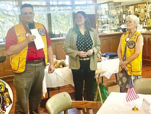 LG Noon Lions Club Welcomes New Member