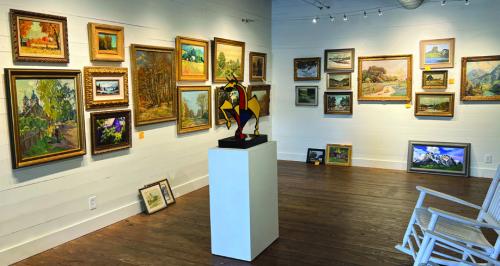 Chapman Collection Returns to Red & White