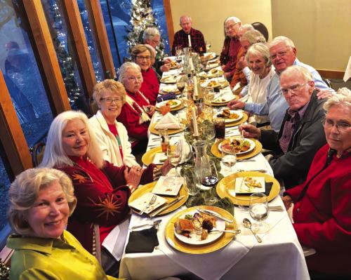 Bridge Club Celebrates Christmas, Invites New Players