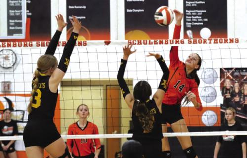 Schulenburg’s Emmrie Marx had a team-high 15 kills on Friday’s sweep of Yorktown. Photo by Audrey Kristynik