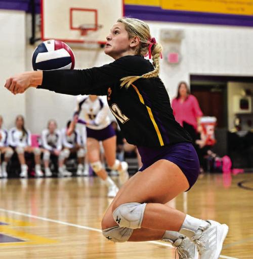 Ashytn Smith digs up the ball in the Lady Leopards’ victory last Tuesday over Smithville. The La Grange girls are back home this Tuesday against Giddings. Photo by Stephanie Steinhauser