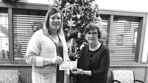 Round Top Bank Donates to CASA