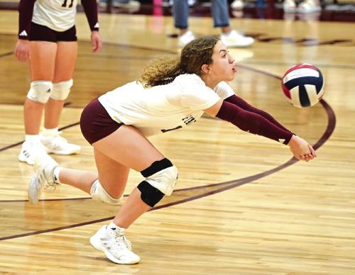 Emma Kosler passes for Flatonia in the 5th set of Tuesday’s game with Gonzales in Flatonia. Photo by Stephanie Steinhauser