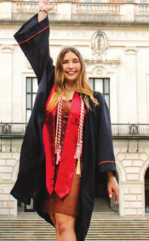 Madeleine Bullen Graduates From UT