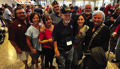Stan Cerny Goes on Honor Flight to DC