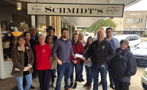 Schmidt’s Donates to Deputy Santa