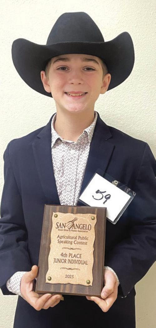 Guenther Competes In Public Speaking