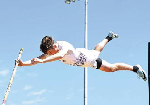La Grange at District Track