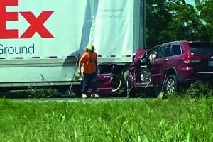 A couple from San Antonio died in a crash Friday when their SUV veered off the road and struck the back of a disabled trucktractor that was legally parked on the shoulder. The husband and wife were Carlos and Jenn Mugica, who were well known for their involvement in the San Antonio Fiesta celebration and the Rey Feo Consejo Educational Foundation.