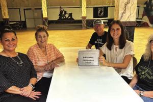 Vinklarek Wins Farm Bureau Scholarship