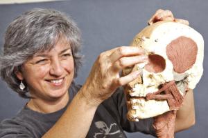Forensic Sculptor, Amanda Danning.